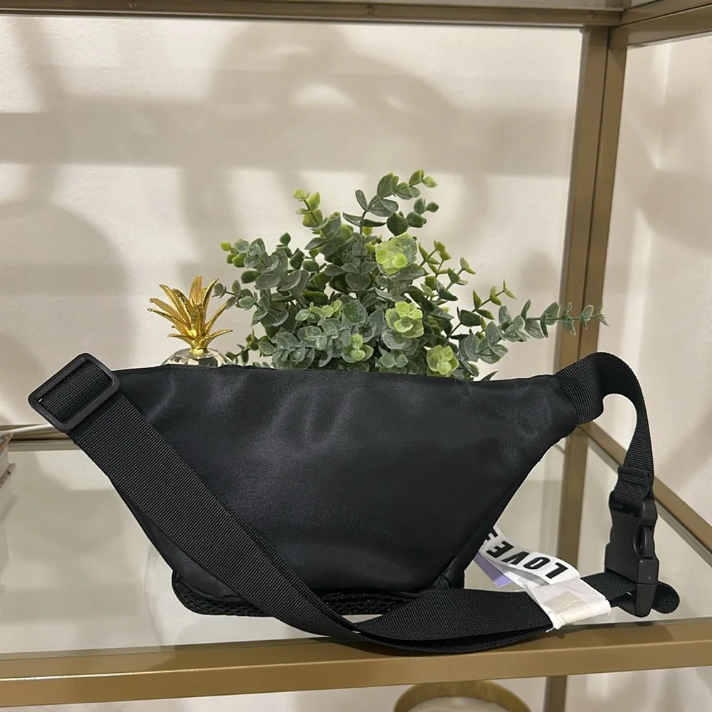 Black LOVE belt bag